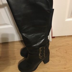 Black knee-high Torrid boots 9W